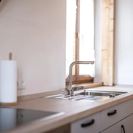 Brugger Apartman *